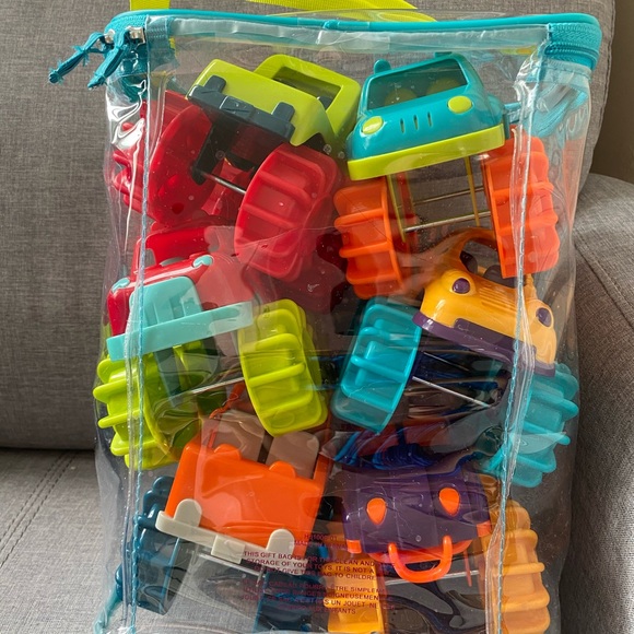 Colourful Toy Trucks - Picture 2 of 3